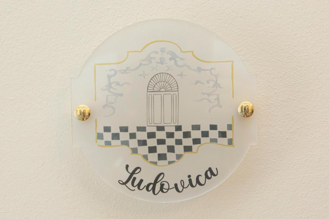Interno Estense 753 فيرّارا المظهر الخارجي الصورة