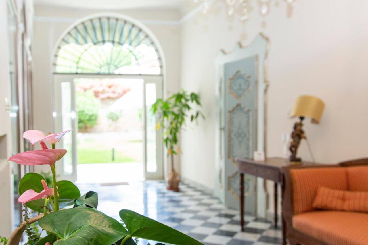 Interno Estense 753 فيرّارا المظهر الخارجي الصورة